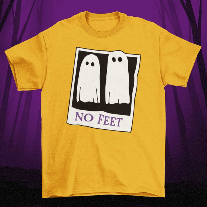 No Feet Tshirt -Halloween Horror Vintage Style Hocus Pocus Beetlejuice Inspired Short-Sleeve Unisex Tee - Nightmare on Film Street Store